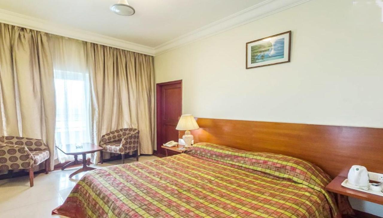 מלון Māvalli Rns Residency Sea View מראה חיצוני תמונה