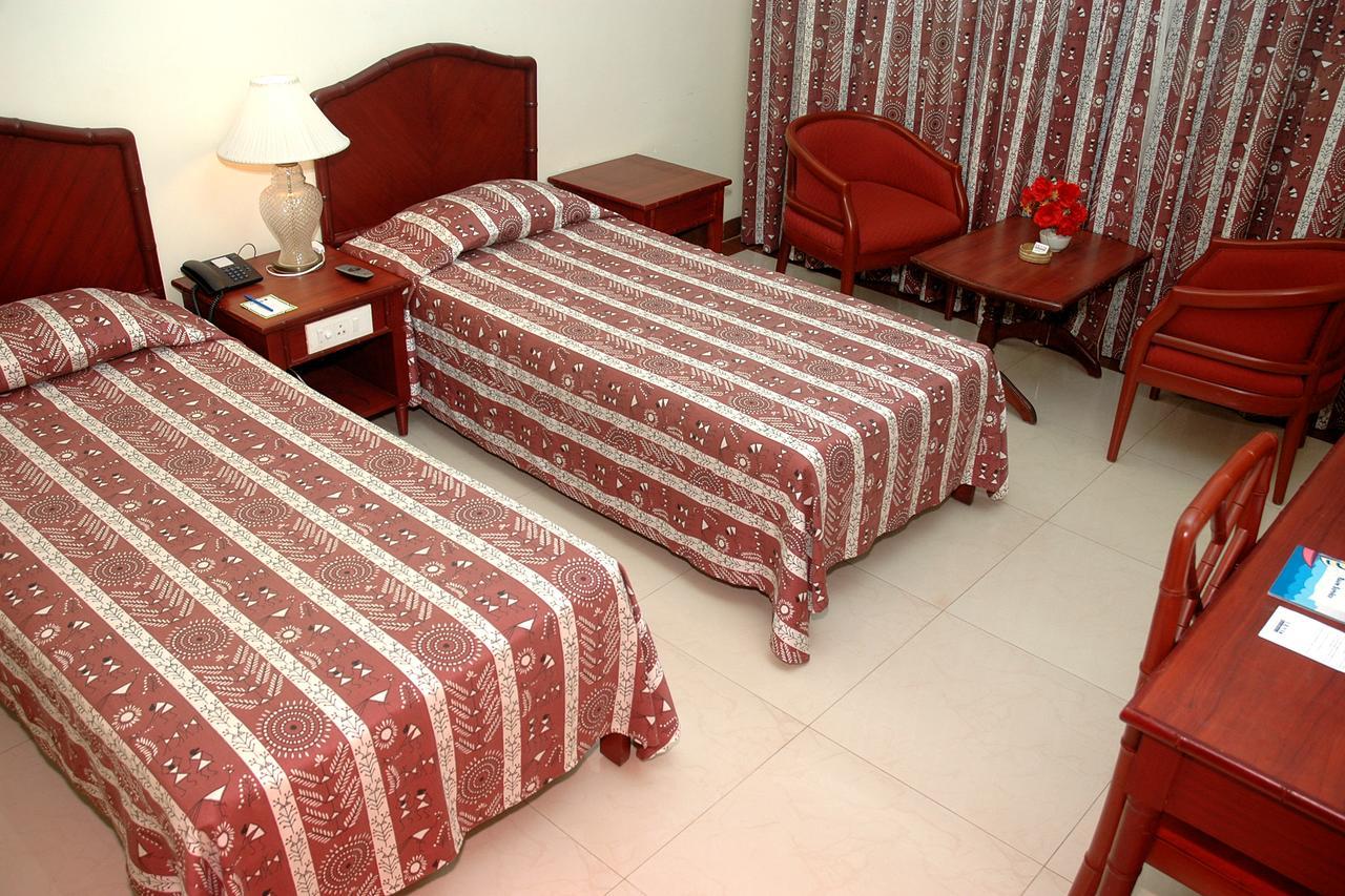 מלון Māvalli Rns Residency Sea View מראה חיצוני תמונה