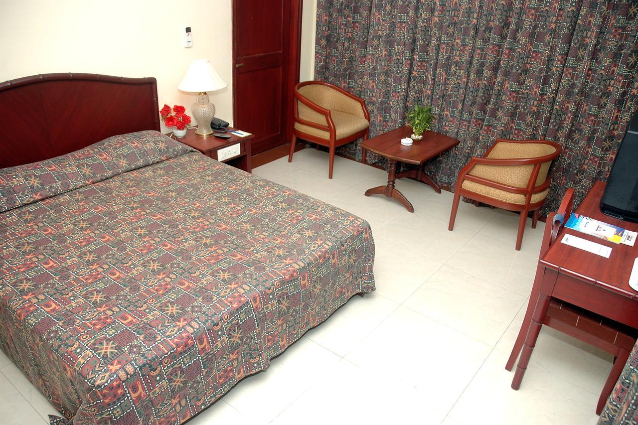 מלון Māvalli Rns Residency Sea View מראה חיצוני תמונה